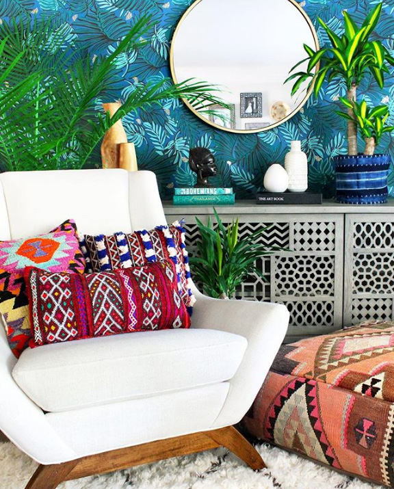 Alyse shows how to create a bohemian living room